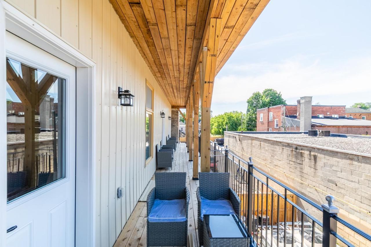Luxury Rideau Apartments By Globalstay Смитс-Фолс Экстерьер фото