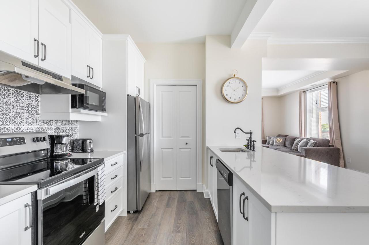 Luxury Rideau Apartments By Globalstay Смитс-Фолс Экстерьер фото